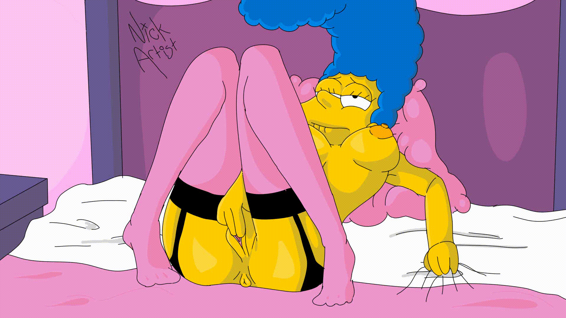 Lisa simpson masturbating