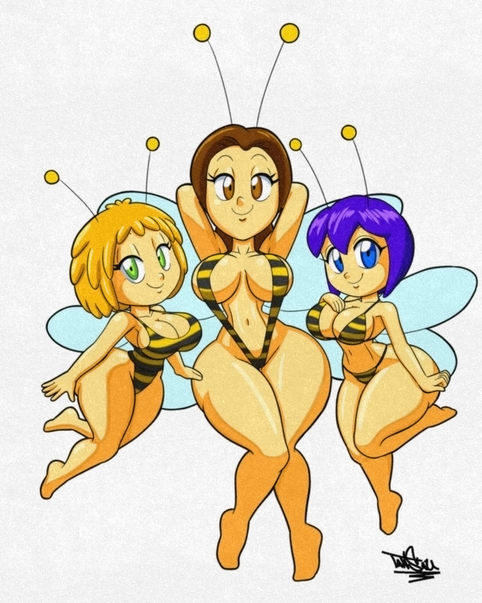 The bees порно фото 44
