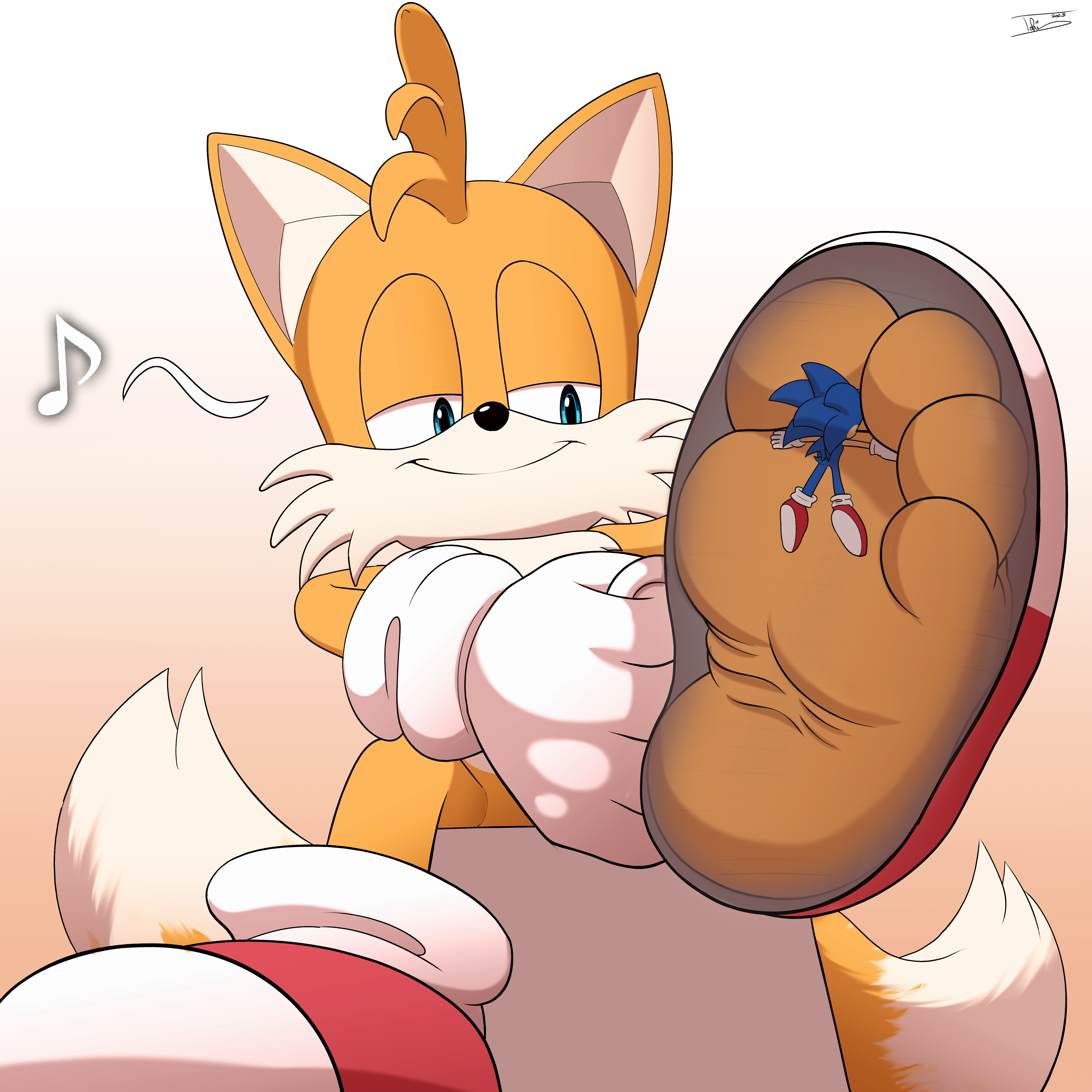 Giant tails feet