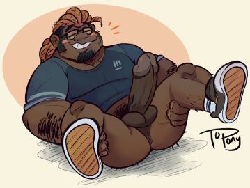 1boy anus arm_hair big_penis blue_shirt blush_stickers closed_eyes dark-skinned_male dark_skin glasses human leg_hair male no_pants original penis presenting pubic_hair smiling solo_male topony two-tone_hair vein veiny_penis