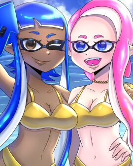 2girls beach blue_hair cleavage dark-skinned_female dark_skin edit female female_only golden_bikini inkling inkling_girl navel nintendo pink_hair selfie selfie_pose shayshayshamera splatoon splatoon_(series) splatoon_oc twitter_link wink