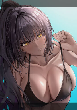 alternate_costume arm_tattoo bare_shoulders bikini black_bikini black_hair blue_archive blue_background breasts closed_mouth collarbone commentary daiko_(dai1974910) dark-skinned_female dark_skin female gradient_background gradient_hair hand_up highres karin_(blue_archive) large_breasts leaning_forward light_blush long_hair looking_at_viewer multicolored_hair number_tattoo purple_hair sideboob skindentation slit_pupils solo swimsuit tattoo upper_body yellow_eyes