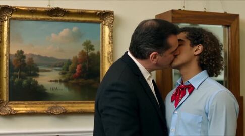 kissing latino tagme video