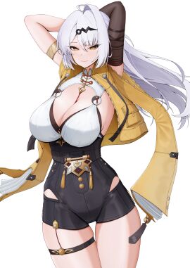 absurdres ahoge armlet arms_behind_head arms_up black_shorts breasts cleavage closed_mouth collar commentary cowboy_shot female hair_ornament high-waist_shorts highres jacket jewelry large_breasts looking_at_viewer mollra shirt shorts simple_background single_hair_intake skindentation smile solo thigh_gap thighlet white_background white_collar white_shirt yellow_eyes yellow_jacket yixuan_(zenless_zone_zero) zenless_zone_zero